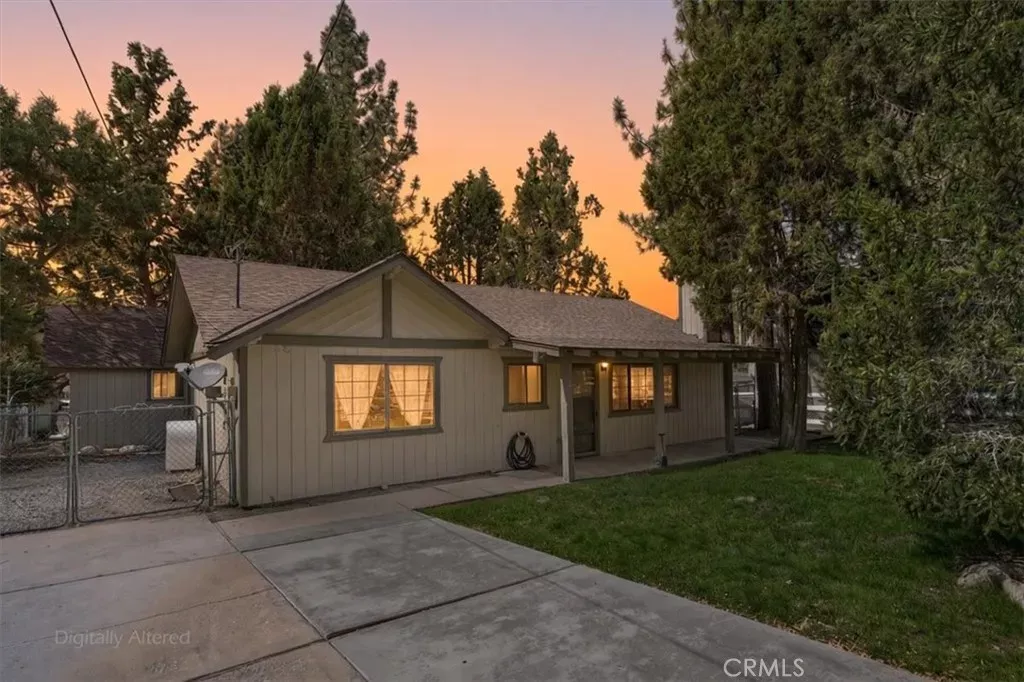 Property Photo:  1345 E Country Club  CA 92314 