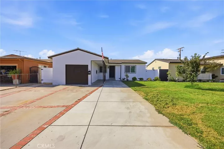 Property Photo: 1926 W 18th Street CA 92706