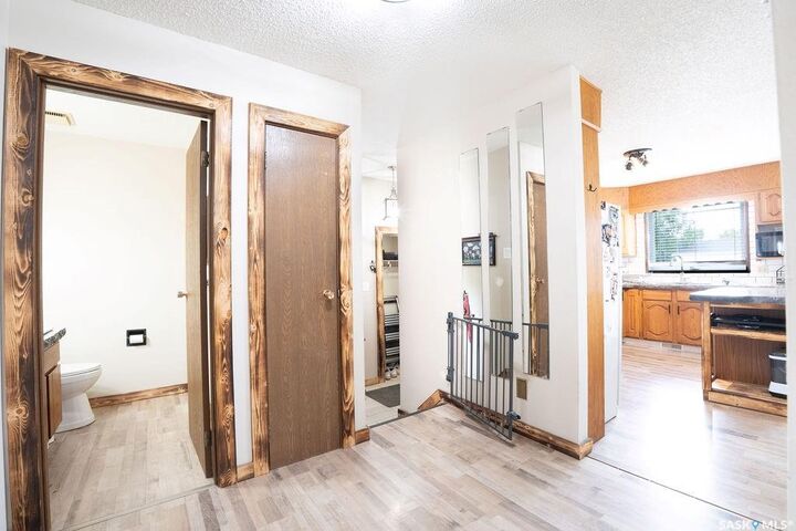 Property Photo:  701 1st Street  SK S0G 2E0 