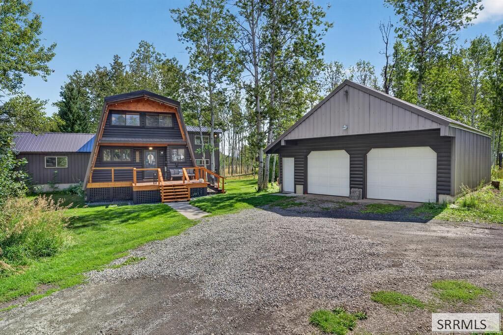 Property Photo:  4766 Elk Drive  ID 83429 