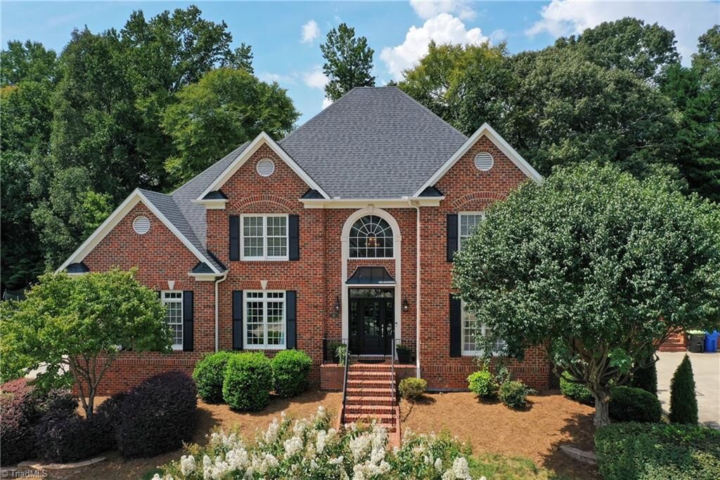 Property Photo: 145 Ashbourne Lake Court NC 27012