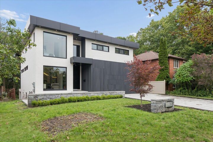 Property Photo:  10 Haida Court  ON M1C 3L1 