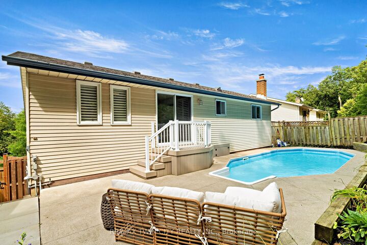 Property Photo: 57 Yellow Birch Drive ON N2N 2M3