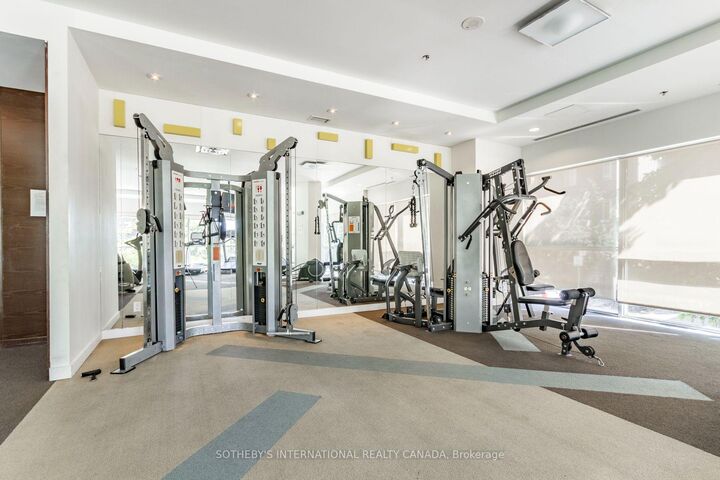 Property Photo:  80 Western Battery Road 2402  ON M6K 3S1 