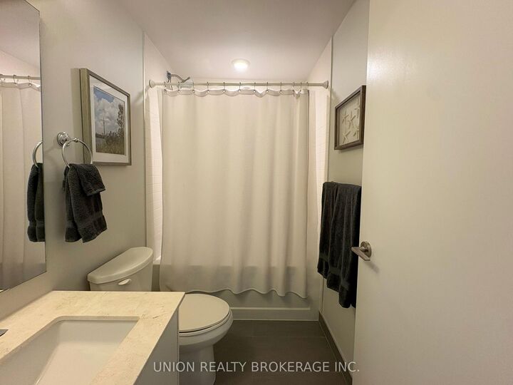Property Photo:  1960 Queen Street 307  ON M4L 1H8 