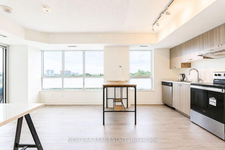 Property Photo:  10 Wilby Crescent 506  ON M9N 0B6 
