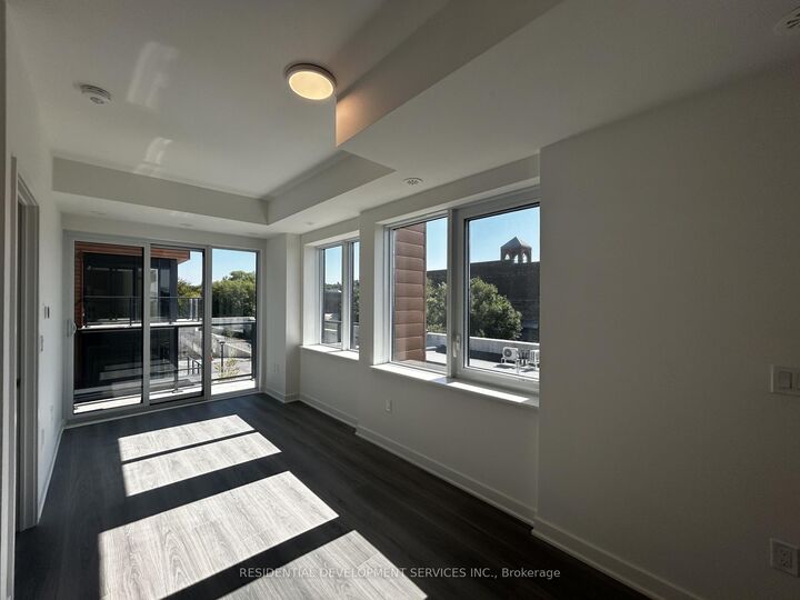 Property Photo:  69 Curlew Drive 124  ON M3A 0B4 