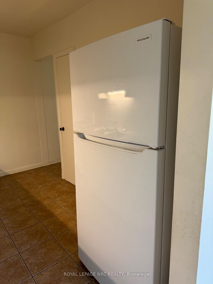 Property Photo:  6035 Murray Street 39  ON L2G 2K4 