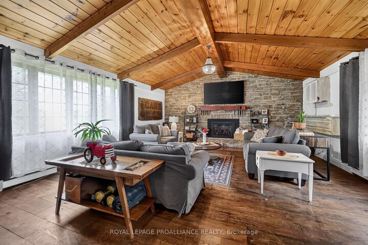 Property Photo:  9137 County Road 6 Road  ON K0G 1R0 