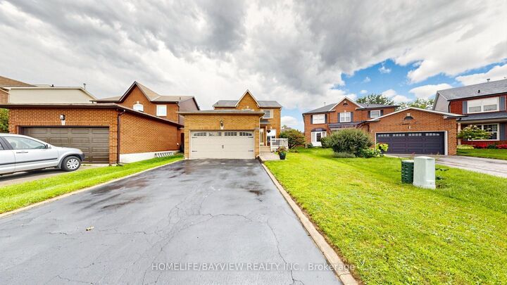 Property Photo:  20 Doon Crescent  ON L4P 3P8 