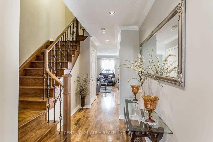 Property Photo:  28 Bushcroft Trail (Main &Amp Upper Level)  ON L7A 2L1 