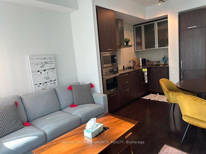 Property Photo: 14 York Street 1709 ON M5J 0B1