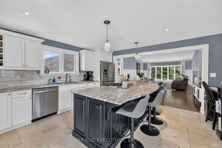 Property Photo: 611 Rivermeade Avenue ON K7M 7Z5