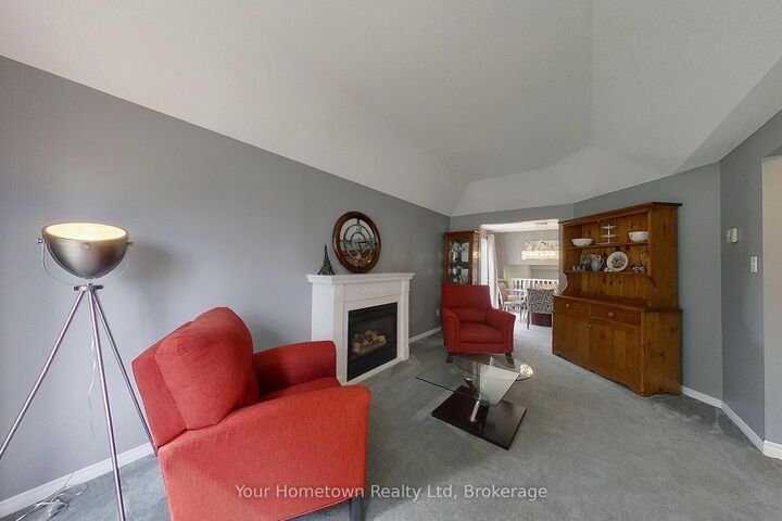 Property Photo:  428 Flannery Drive  ON N1M 3P4 