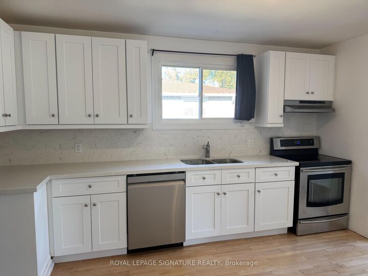 Property Photo:  37 Ondrey Street  ON L3Z 2W9 