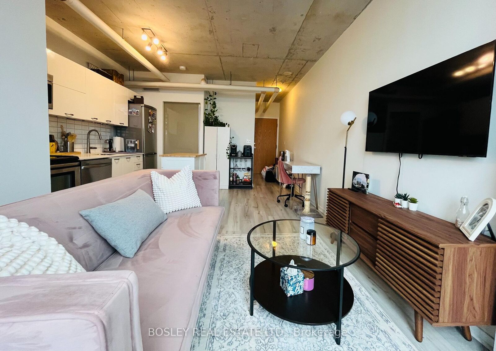 Property Photo:  150 Sudbury Street 2003  ON M6J 3S8 
