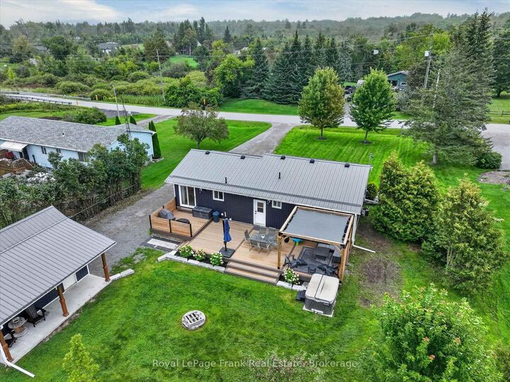 Property Photo:  71 Queen Street S  ON K0L 2W0 