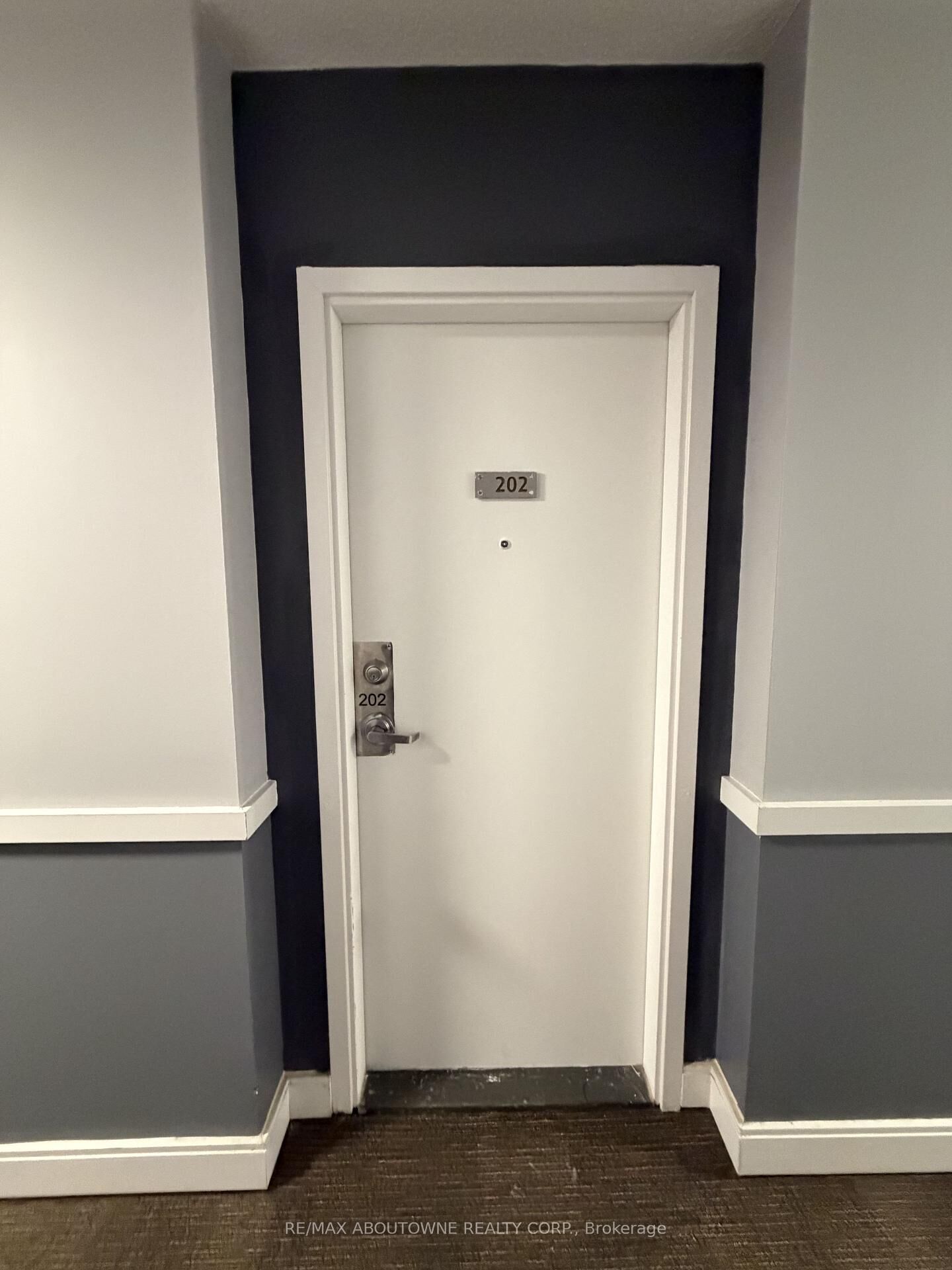Photo de la propriété:  145 Wellington Street W 602  ON L4G 2N9 