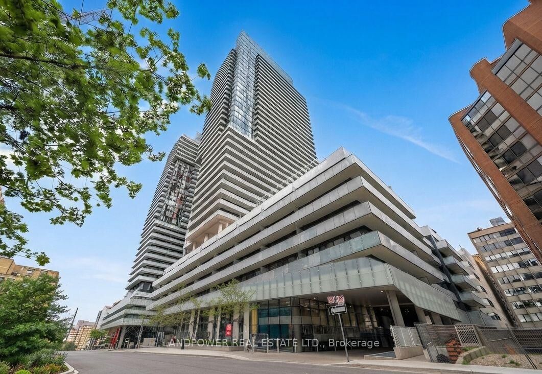 Property Photo:  161 Roehampton Avenue 607  ON M4P 0C8 