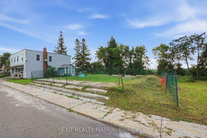 Property Photo:  21924 Laggan Glenelg Road  ON K0B 1E0 