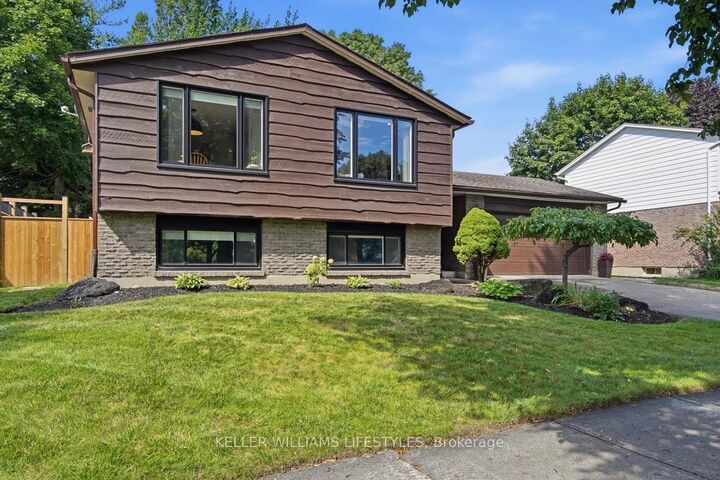 Property Photo:  740 Village Green Avenue  ON N6K 1H4 