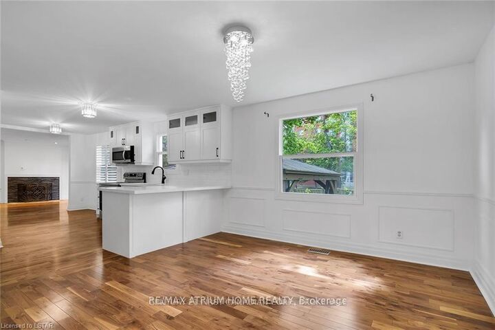 Property Photo:  40 Stuyvesant Place  ON N6J 3S9 