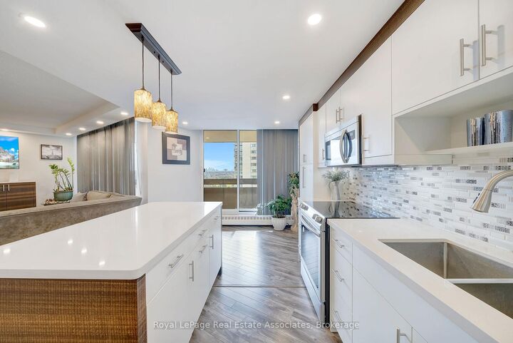 Property Photo:  335 Mill Road 1406  ON M9C 1Y6 