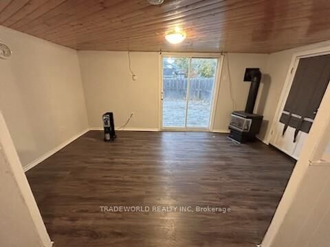 Photo de la propriété:  137 King Street  ON K9V 1E2 