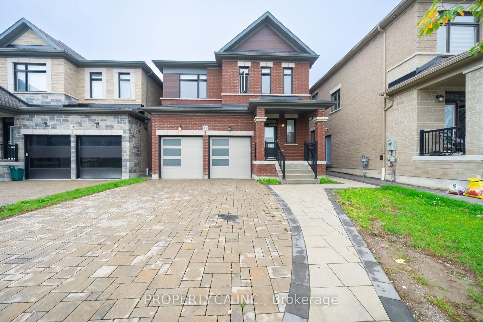 Property Photo:  17 Jinnah Avenue  ON L3S 0G2 