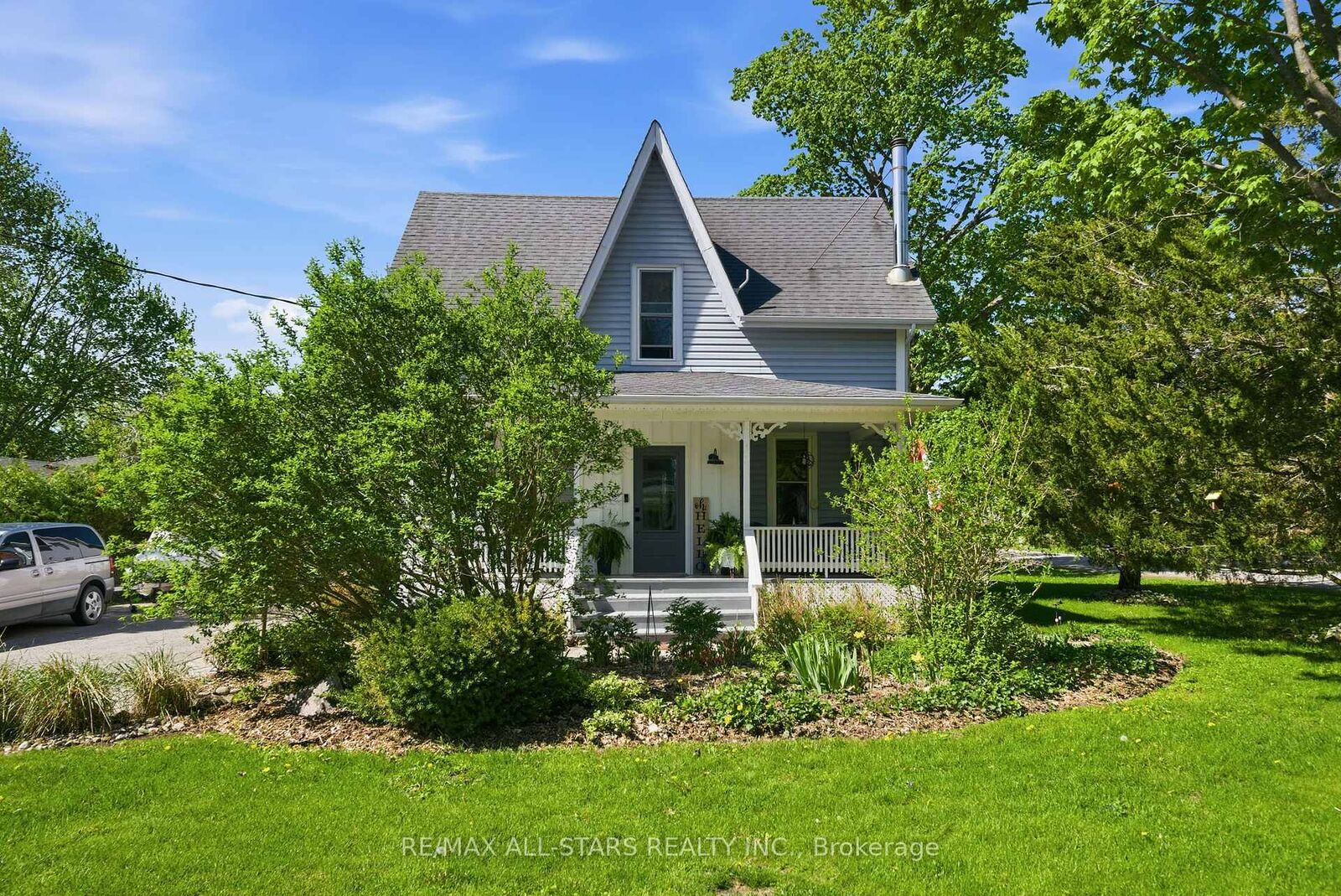 Property Photo:  20 Keene Street  ON L0C 1G0 