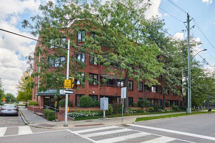 Property Photo:  317 Metcalfe Street 201  ON K2P 1S3 