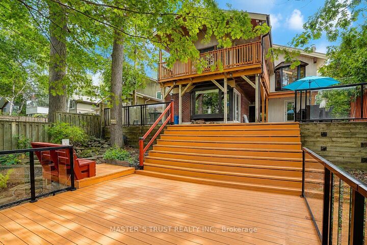 Property Photo:  183 Birkdale Road  ON M1P 3R9 