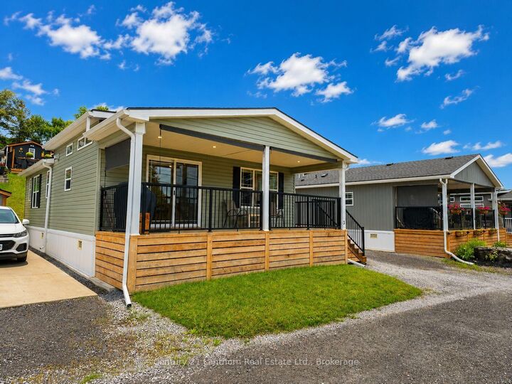 Property Photo:  484 Frankford Stirling Road Unit 3  ON K0K 2C0 