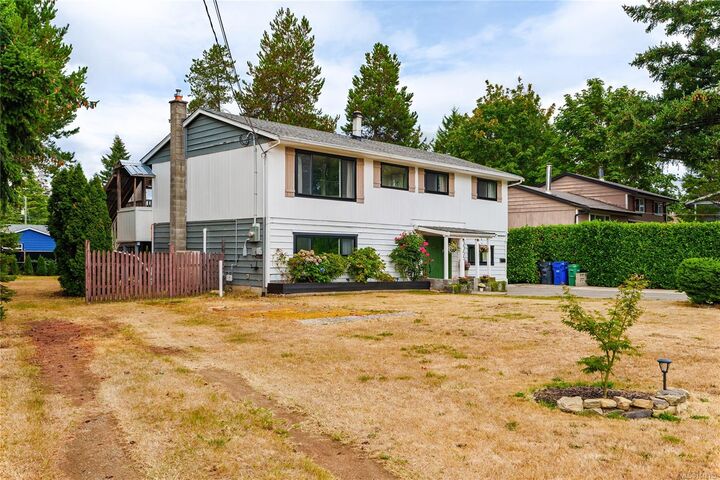 Property Photo:  2355 Wild Dove Rd  BC V9T 3T2 