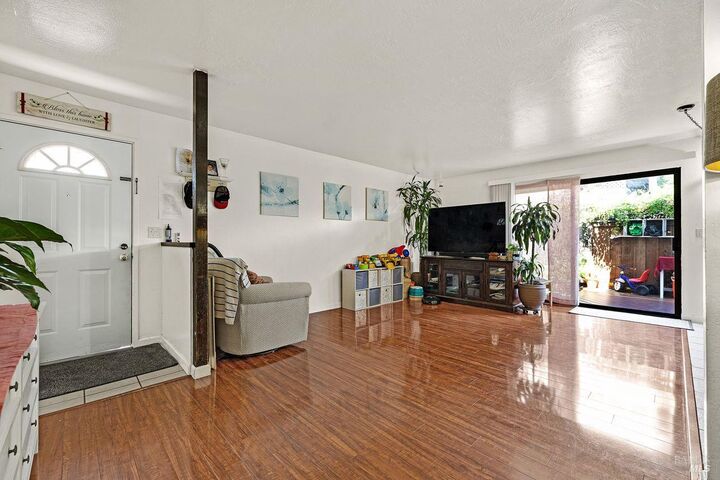 Property Photo:  310 Belle Avenue  CA 94901 