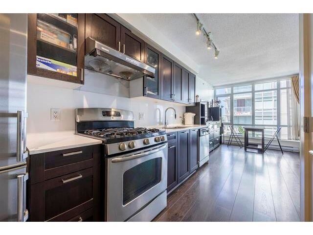 Property Photo:  4818 Eldorado Mews 304  BC V5R 0B3 