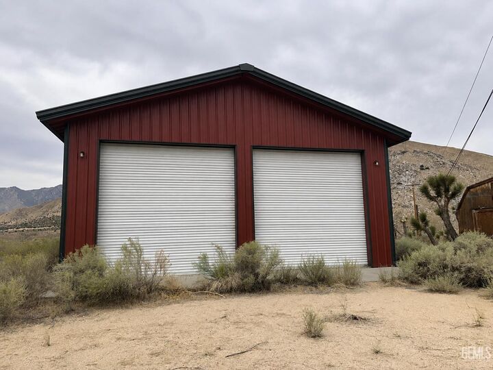 Property Photo: 201 S Kelso Valley Road CA 93283