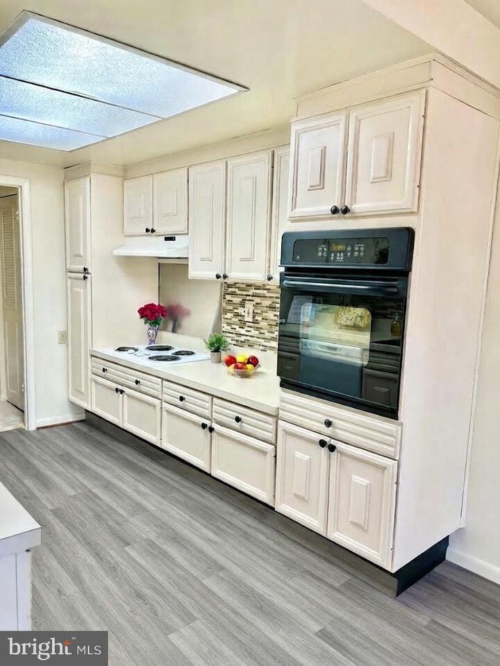 Property Photo: 3386 Chiswick 50-1A MD 20906