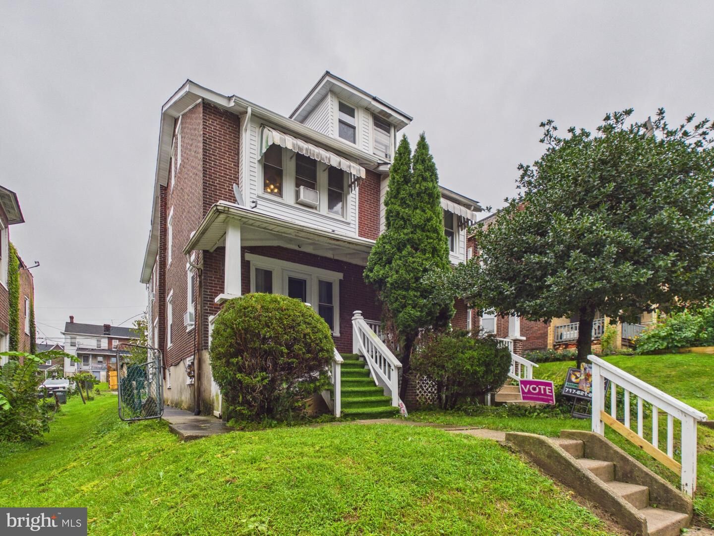 Property Photo:  129 S 3rd Avenue  PA 19320 