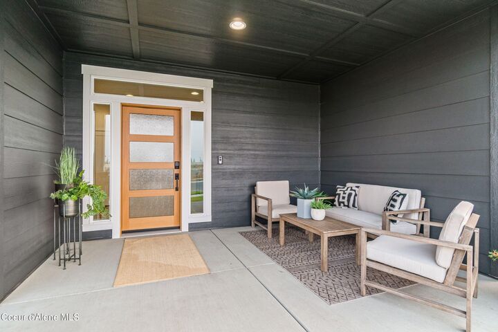 Property Photo:  3530 N Segar Loop  ID 83854 
