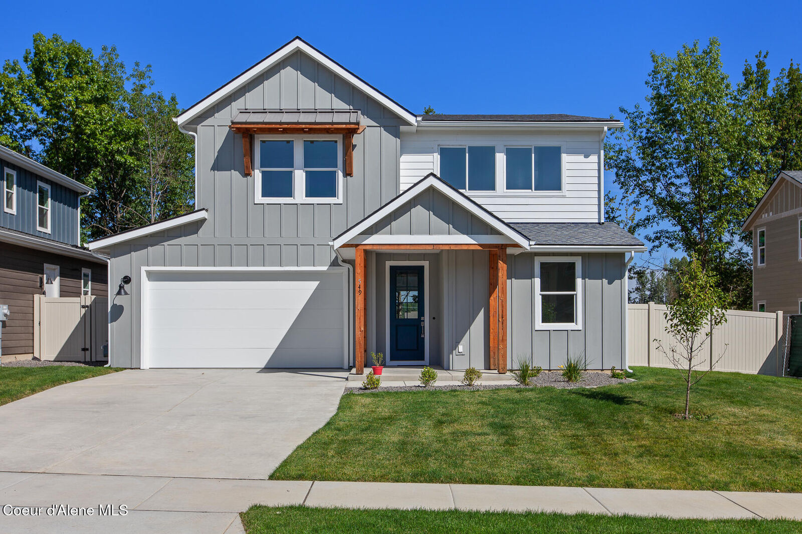Property Photo:  1823 Bluegrass Ave  ID 83864 