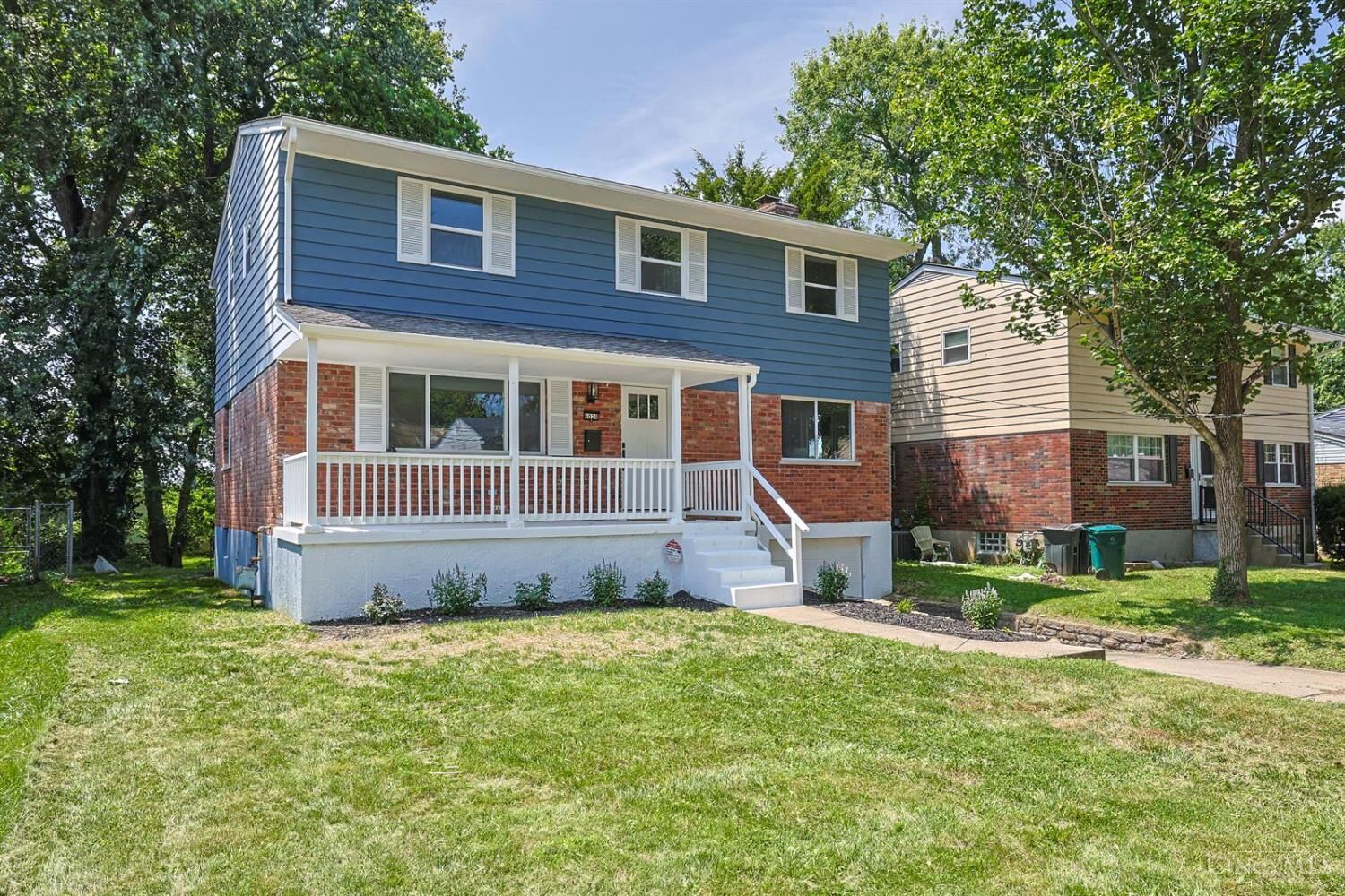 Property Photo: 6029 Waldway Lane OH 45224