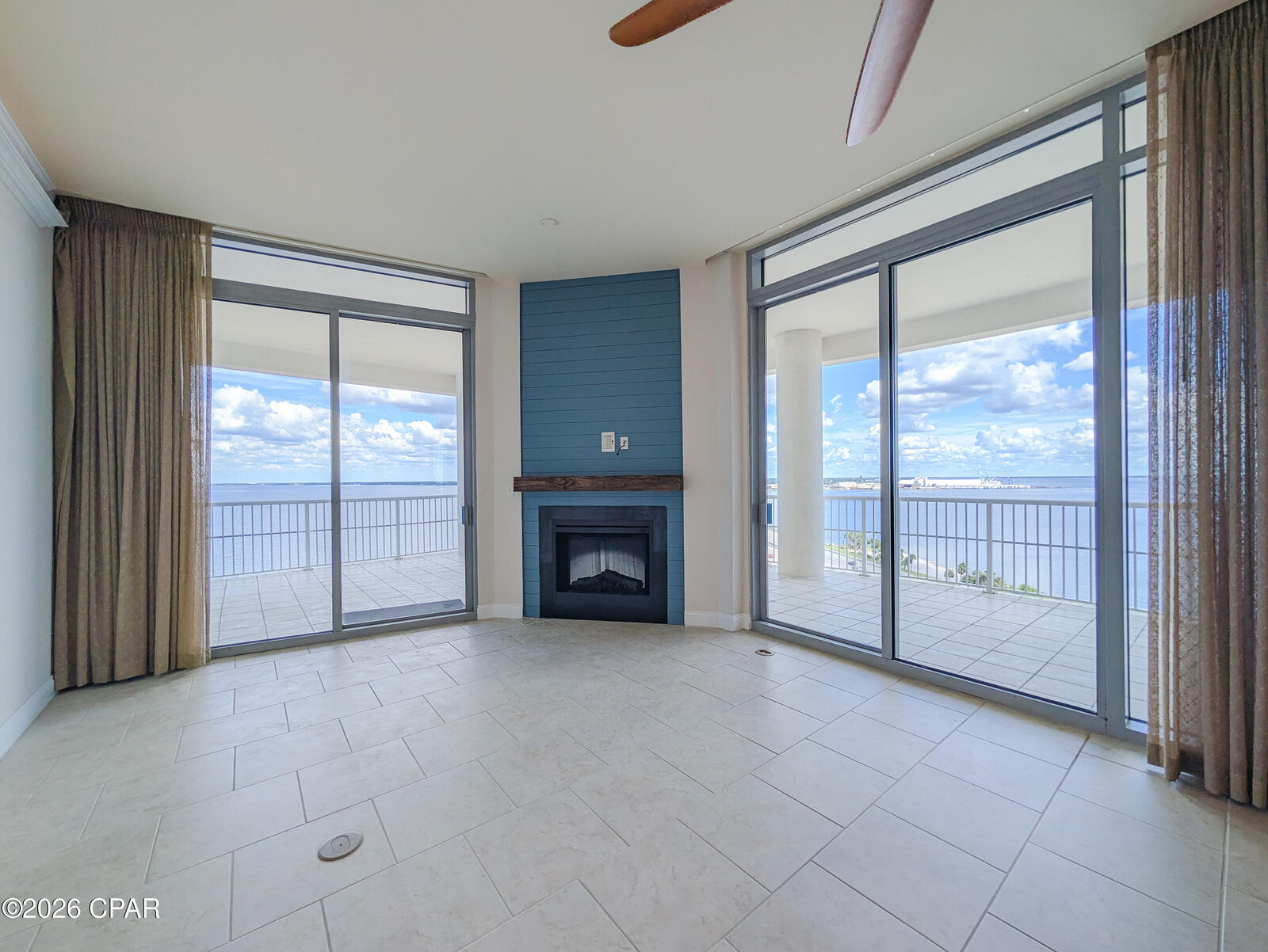 Property Photo:  6422 W Highway 98 1406  FL 32407 
