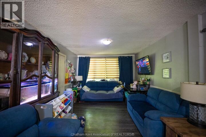 Property Photo:  34 Campbell Street  ON N7L 5C5 