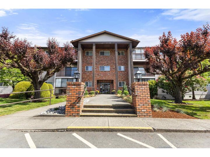 Property Photo:  32910 Amicus Place 102  BC V2S 6G9 