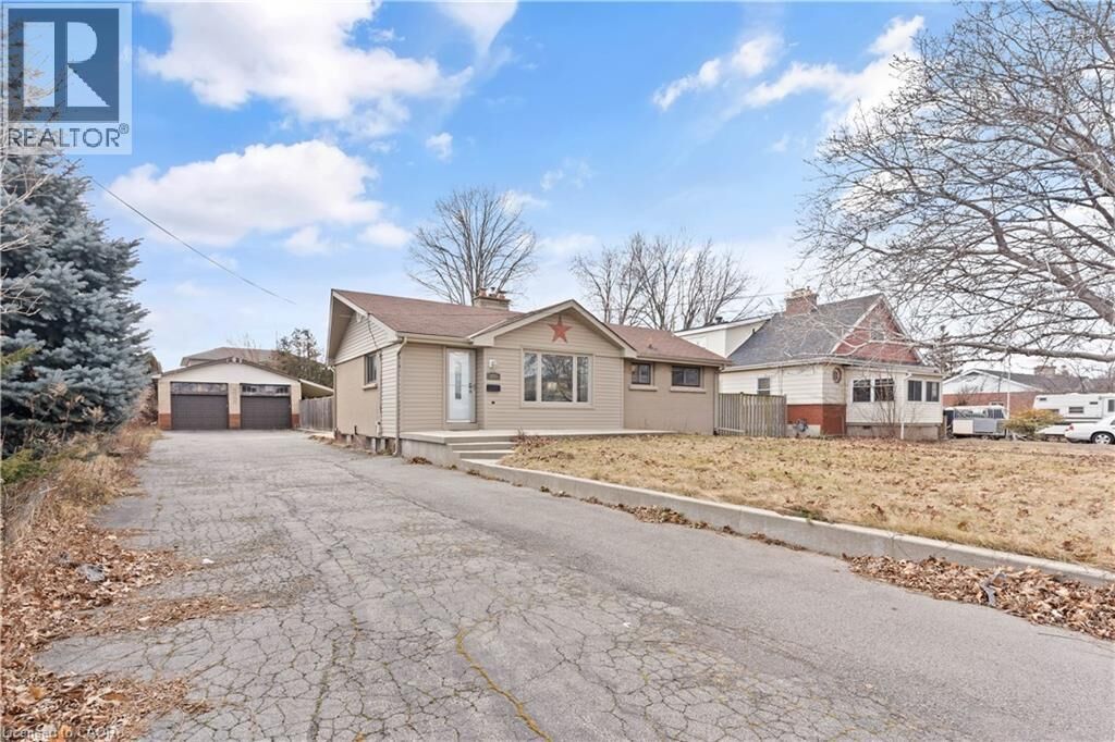 Property Photo:  298 Barton Street  ON L8E 2K6 