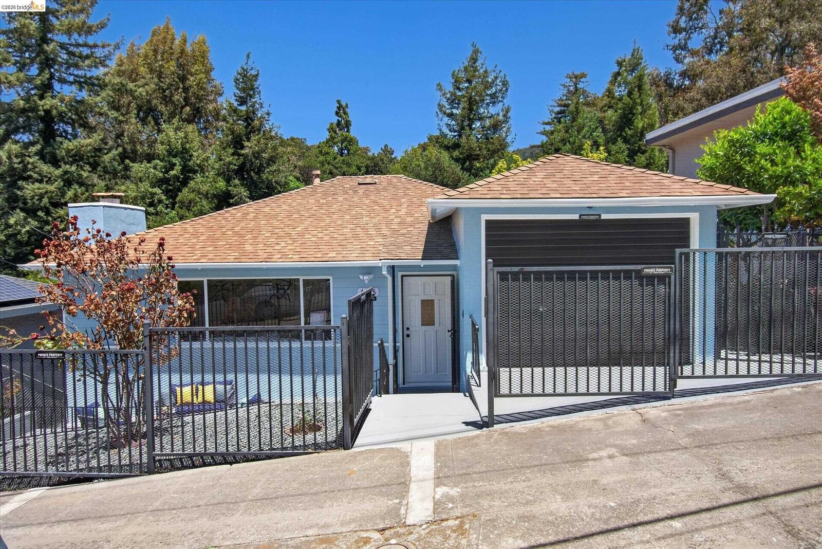 Property Photo:  6138 Oakdale  CA 94605 