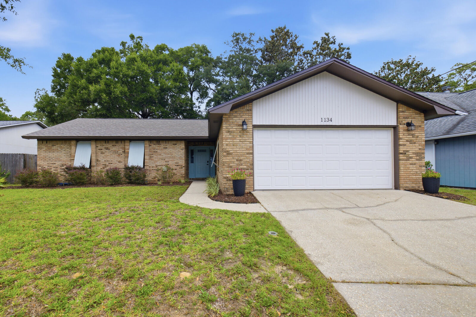 Property Photo: 1134 Rhonda Drive FL 32578