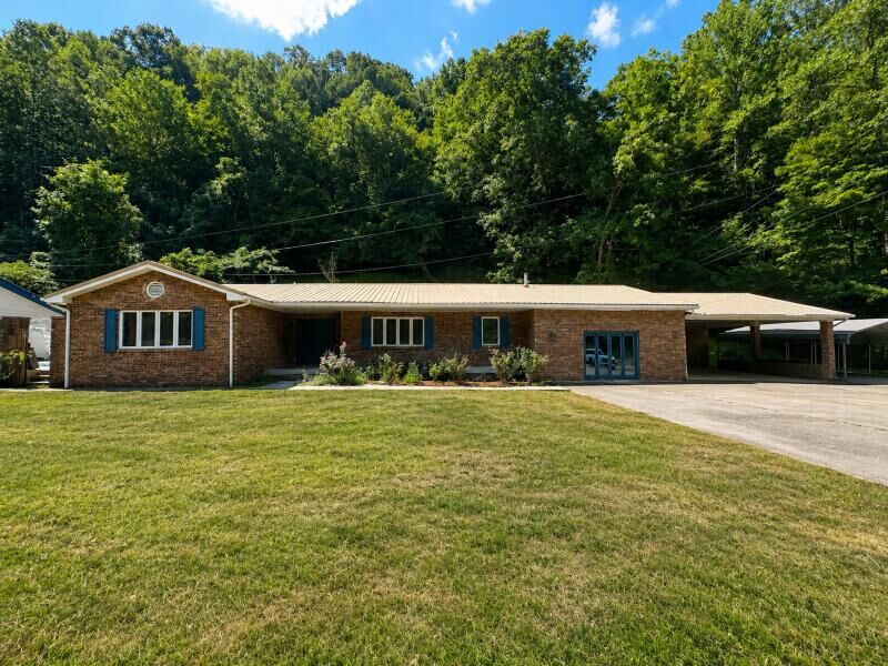 Property Photo: 10361 State Highway 194 East KY 41539
