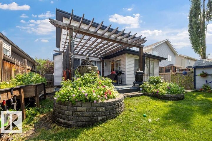 Property Photo:  22 Bonin  AB T4X 1S1 